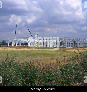 Commercial-Neubau auf der grünen Wiese in Milton Keynes in Buckinghamshire England Stockfoto