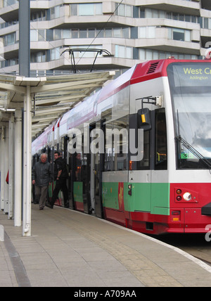 Straßenbahnen East Croydon Tramlink-London Vereinigtes Königreich Stockfoto