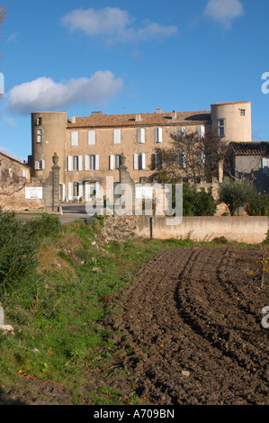 Schloss Villerambert-Julien in der Nähe von Caunes-Minervois. Minervois. Languedoc. Frankreich. Europa. Stockfoto