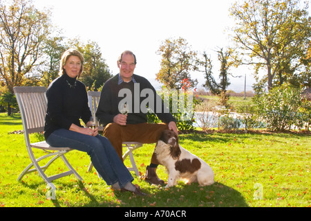 Jan und Caryl Panman Chateau Rives-Lehrschule. Limoux. Languedoc. Besitzer-Winzer. Frankreich. Europa. Stockfoto