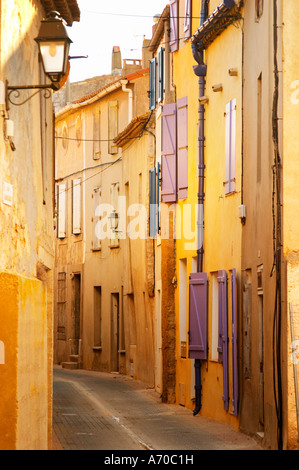 Gruissan-Village. La Clape. Languedoc. Dorfstraße. Frankreich. Europa. Stockfoto