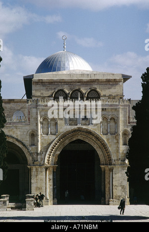 Geographie/Reise, Israel, Jerusalem, Al-Aqsa-Moschee, erbaut unter dem Kalifen Al-Walid I. (regierte 705 - 715 n. Chr.), Außenansicht, Vorderansicht, El-Aksa, Religion, islam, Mittelalter, Religion, islamische Architektur, Kalifenreich, omayyad/umayyad, 8. Jahrhundert AD, Kuppel, Bogen, Orient, Asien, Altstadt, Al Aksa, Achte Moschee, Aqsa UNESCO-Weltkulturerbe / Stätten, Stockfoto