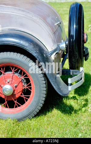 Stock Bild die Rückseite eines Automobils Vintage Ford Model A aus den 1930er Jahren, die ein Reserverad hat auf der Rückseite Stockfoto