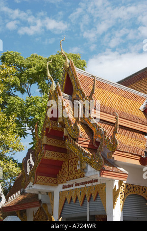 Fragment der Museumsbau des Wat Phrathat Doi Suthep, eine hoch verehrten buddhistischen Tempel in Chiang Mai, Thailand. Stockfoto