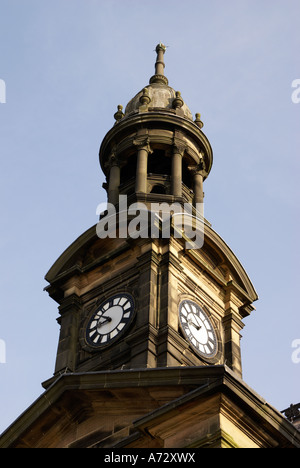 Glockenturm des Rathauses von Buxton Stockfoto