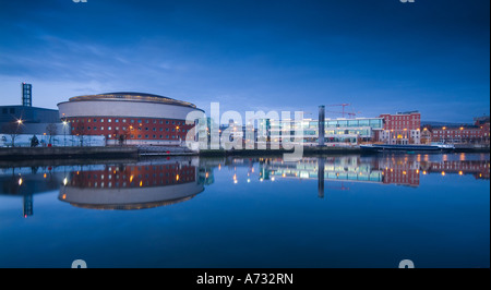 Waterfront Hall und Fluss Lagan Belfast, Grafschaft Antrim-Nordirland Stockfoto