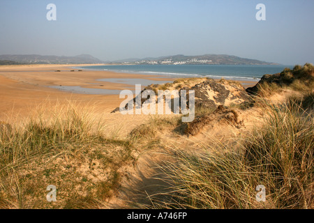 unter den Sanddünen am Ballymastocker Strand in der Nähe von Portsalon im County Donegal, Irland Stockfoto