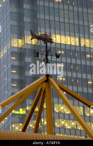 Wetterfahne bei Billingsgate Market, London Stockfoto