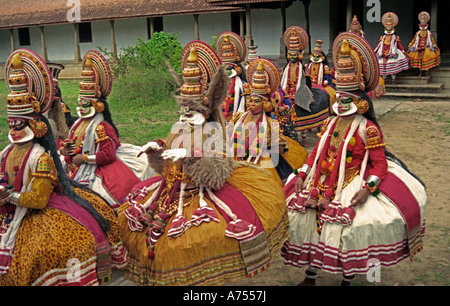 KATHAKALI KÜNSTLERN IM KUTHIRAMALIKA PALAST TRIVANDRUM Stockfoto