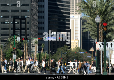 Vereinigte Staaten von Amerika Louisiana New Orleans Poydras Straße überqueren Stockfoto