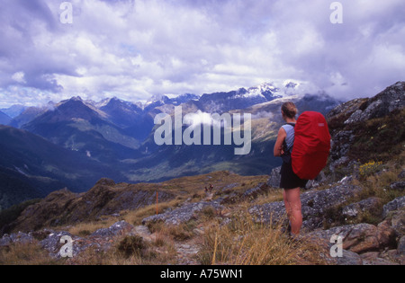 Wanderer auf der Routeburn Track, Neuseeland Stockfoto