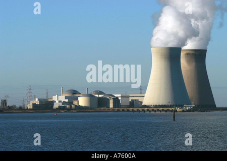 Atomkraftwerk Antwerpen Stockfoto