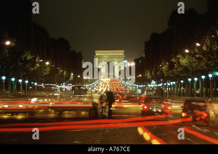 Arc de Triomphe auf Champs-Élysées Paris Frankreich Stockfoto