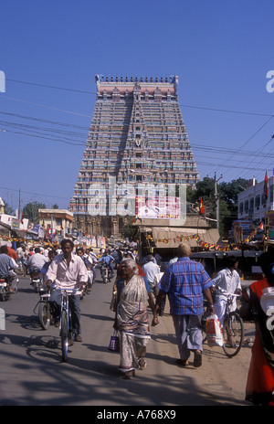 Das Haupttor oder Gopuram, der Sri Ranganathasvami Tempel in Srirangam in der Nähe von Tiruchirapalli Tamil Nadu, Indien Stockfoto