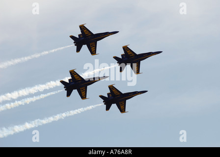 Führen Sie 31. März 2007 - der US-Navy Flug Demonstration Team, die Blue Angels aerial Demonstrationen 2007 der Airshow in. Stockfoto