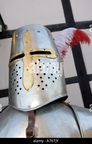Helm, Rüstung, Schloss Burg, Schloss Burg, Solingen, Bergisches Land, NRW, Deutschland Stockfoto
