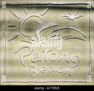 Pflaster-Platte auf die Strand Road in Patong Beach, Phuket, Thailand Stockfoto