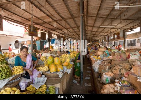 Obst- und Gemüsemarkt, Panaji oder Panjim (der Goan Hauptstadt), Goa, Indien Stockfoto