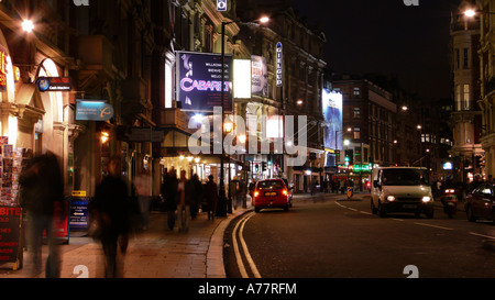 Theater-Viertel in London West End Shaftesbury Avenue Stockfoto