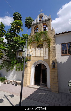 Hernando Desoto Statue und Innenhof in der South Florida Museum und Planetarium Bischof Stockfoto