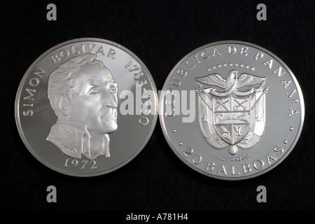 1972 crested 20 Balboa Panama Münze zeigt Simon Bolivar und die umgekehrte Adler Seite. Stockfoto