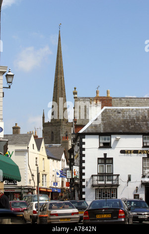 UK Wales Gwent Monmouth Agincourt Square und Str. Marys Kirche Stockfoto