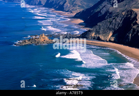 Aussicht auf Strand Castelejo und Südwestküste von Torre de Aspa, Vila Do Bispo, Costa Vicentina, Algarve, Portugal Stockfoto