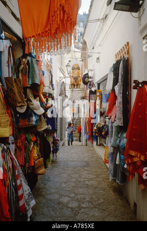 Positano-Amalfi-Küste-Italien-Geschenk Geschäfte in den engen Gassen Stockfoto