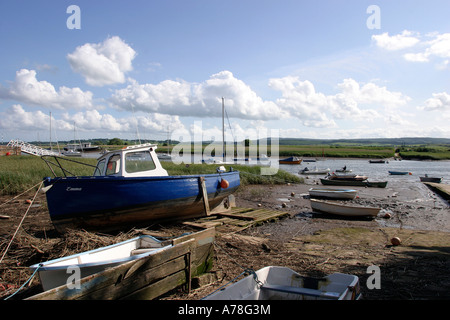 UK Devon Topsham Fluss Exe Boote bei Ebbe Stockfoto