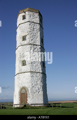 Englands älteste erhaltene Leuchtturm - 17. Jahrhundert "Kreide Turm", Flamborough Head, North Yorkshire Stockfoto