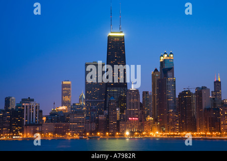 CHICAGO Illinois Downtown Skyline der Stadt vom North Avenue Beach Hancock Building und andere Hochhäuser angesehen Stockfoto