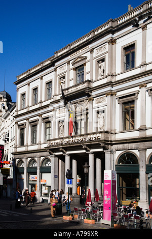 Der Eingang zu den Galeries Royales Saint-Hubert in Brüssel Stockfoto