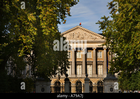 Palais De La Nation von Parc de Bruxelles Brüssel Belgien Stockfoto