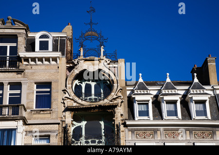 Architektur im Jugendstil in Saint Cyr House Square Ambiorix Brüssel Belgien Stockfoto