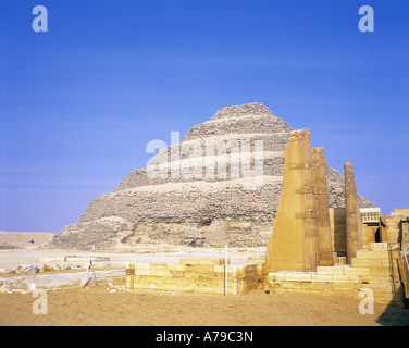 Sakkara trat Pyramide Kairo Stockfoto