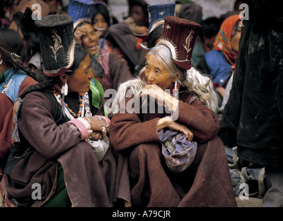 Ladakhi Frauen beim jährlichen Festival Hemis Kloster in Ladakh Indien Stockfoto