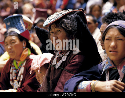 Ladakhi Frauen beim jährlichen Festival Hemis Kloster in Ladakh Indien Stockfoto