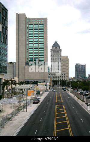 Miami Innenstadt Süd Sunshine State Florida USA moderne Bürogebäude Windows Glas Stadt Inspiration Skyline urban Mittelstadt Stockfoto