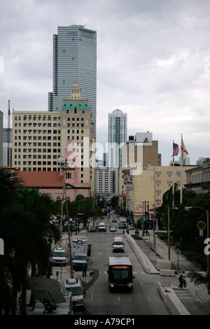 Miami Innenstadt Süd Sunshine State Florida USA moderne Bürogebäude Windows Glas Stadt Inspiration Skyline urban Mittelstadt Stockfoto