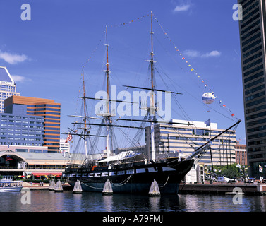 Innenhafen und USS Constellation Baltimore Maryland USA Stockfoto