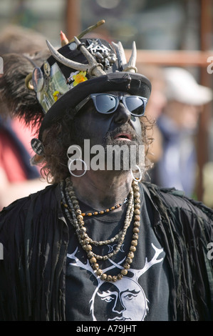 Hunters Moon Morris Gruppentänze aus Essex, in Boscastle, Cornwall, UK Stockfoto