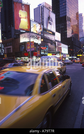 Times Square in NewYork nicht Modell veröffentlicht Stockfoto