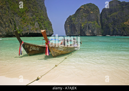 Longtailboote Ko Phi Phi Ley Insel Krabi Thailand Südostasien Stockfoto