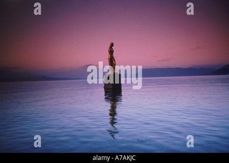 Statue von Prinzessin Tatsuko im See Tazawako in Akita Preficture, Japan Stockfoto