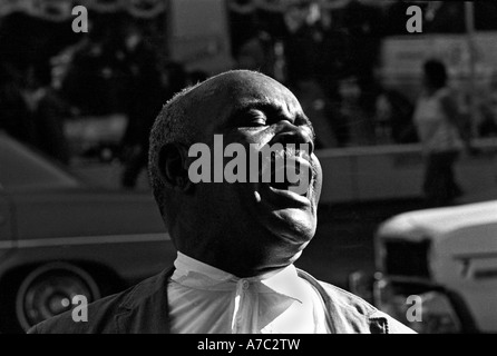 Christian Straße Prediger auf der Straße in der Innenstadt von Los Angeles Stockfoto