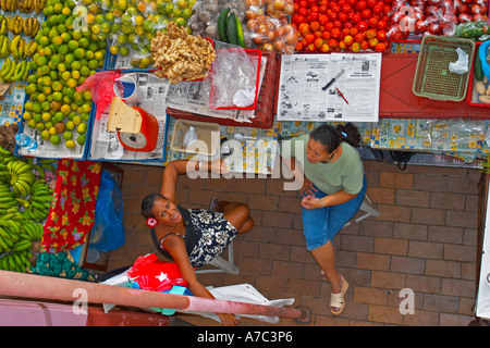 Geschäftige Papeete Markt Tahiti Französisch-Polynesien Stockfoto