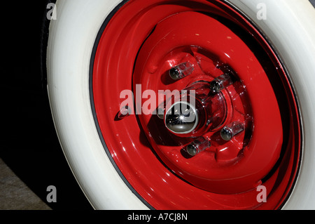 Rad-Detail eines 1928 Ford Roadster Pick-up bei der 2007 Detroit Autorama Hot Rod show Stockfoto