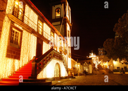Weihnachtsschmuck in der Stadt Ribeira Grande. Azoren, Portugal Stockfoto