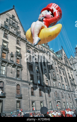 New York NY USA öffentliche Veranstaltungen riesigen Ballon "Betty Boop" Zeichentrickfigur macy's Thanksgiving Day Parade, Stockfoto