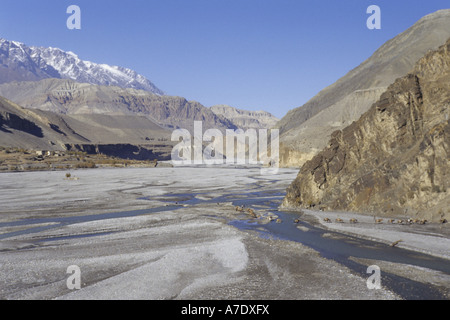 Wohnwagen, die Überquerung des Flusses Kali Gandaki, Nepal Stockfoto